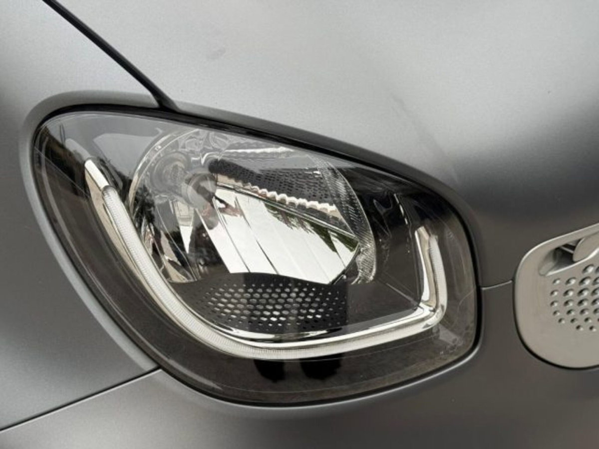 smart Fortwo 70 1.0 Urban (2)