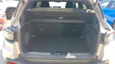 Jeep Avenger 1.2 turbo Summit fwd 100cv (9)