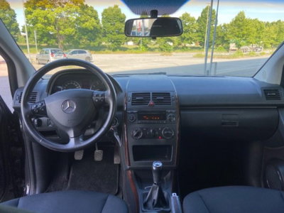 Mercedes-Benz Classe A 150 Elegance (11)