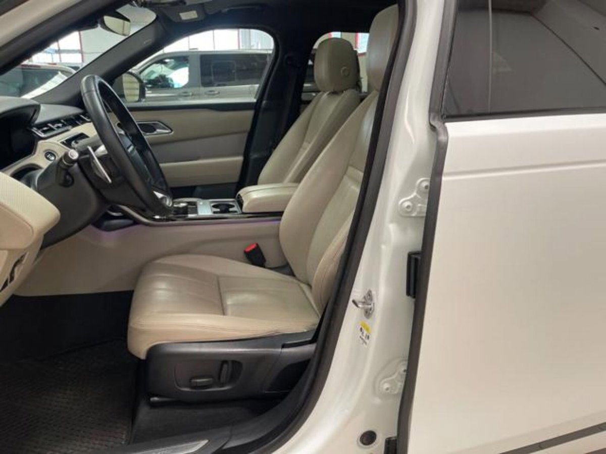 Land Rover Range Rover Velar 2.0D I4 240 CV R-Dynamic SE (12)