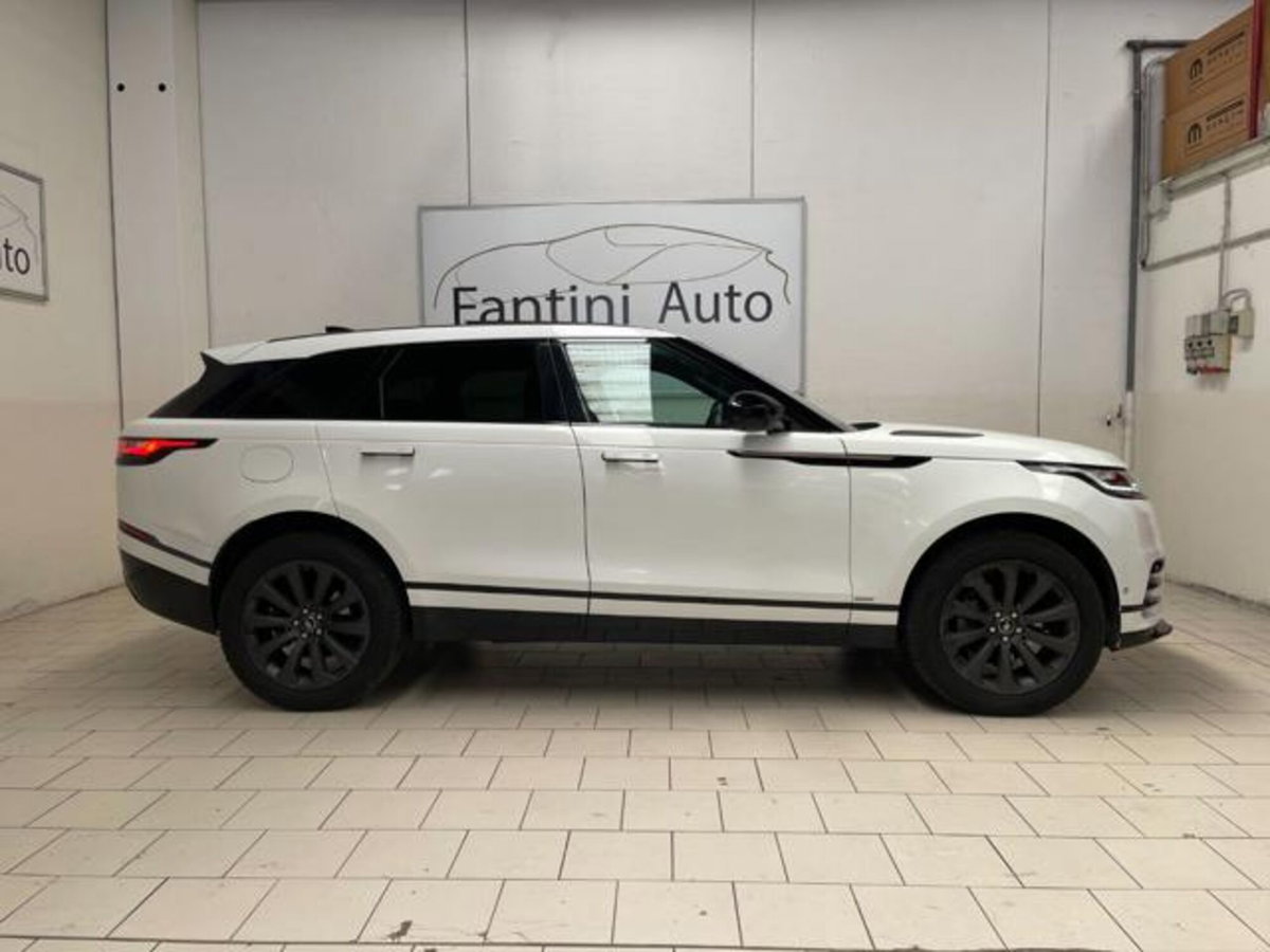 Land Rover Range Rover Velar 2.0D I4 240 CV R-Dynamic SE (2)