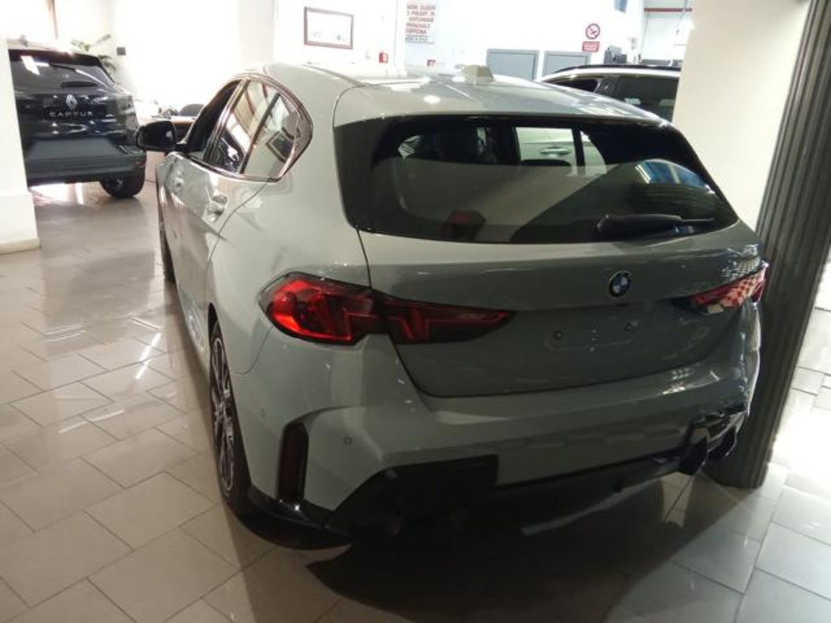 BMW Serie 1 120 48V MSport Pro auto (4)