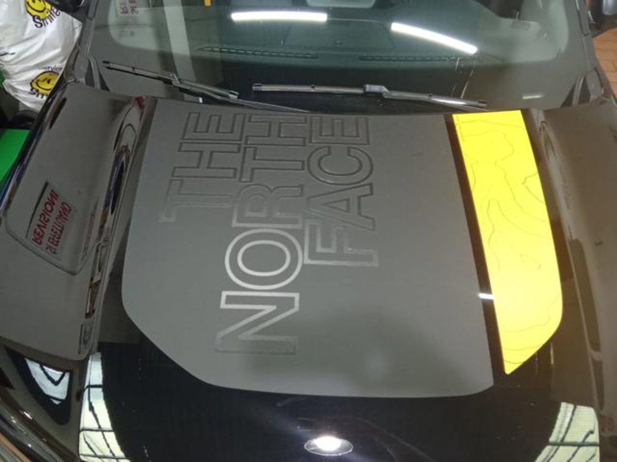 Jeep Avenger 1.2 turbo e-hybrid mhev The North Face 4xe 145cv edct6 (4)