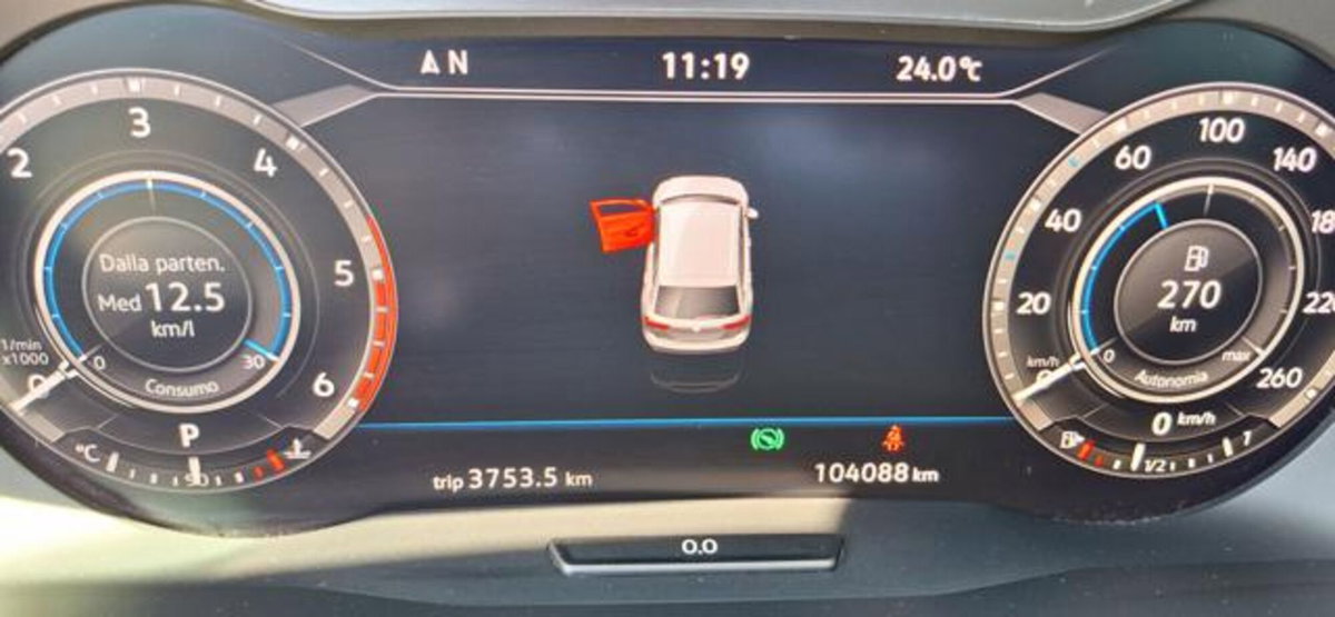 Volkswagen Tiguan 2.0 TDI 190 CV SCR DSG 4MOTION Advanced BMT (14)