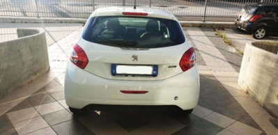 Peugeot 208 VTi 82 CV 5 porte Active (5)
