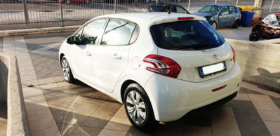 Peugeot 208 VTi 82 CV 5 porte Active (6)