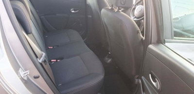 Renault Clio 1.2 16V 5 porte Dynamique (10)