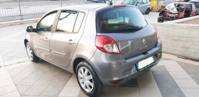 Renault Clio 1.2 16V 5 porte Dynamique (6)