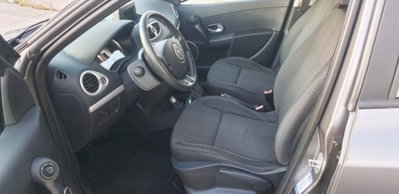 Renault Clio 1.2 16V 5 porte Dynamique (7)
