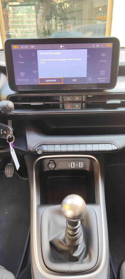 Jeep Avenger 1.2 turbo Altitude fwd 100cv (11)