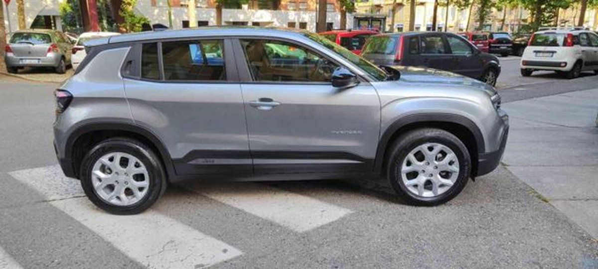 Jeep Avenger 1.2 turbo Altitude fwd 100cv (3)