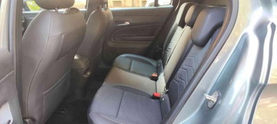 Jeep Avenger 1.2 turbo Altitude fwd 100cv (7)