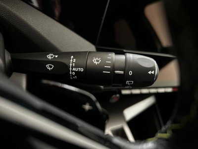 Peugeot 308 SW 1.6 hybrid phev GT 225cv e-eat8 (17)