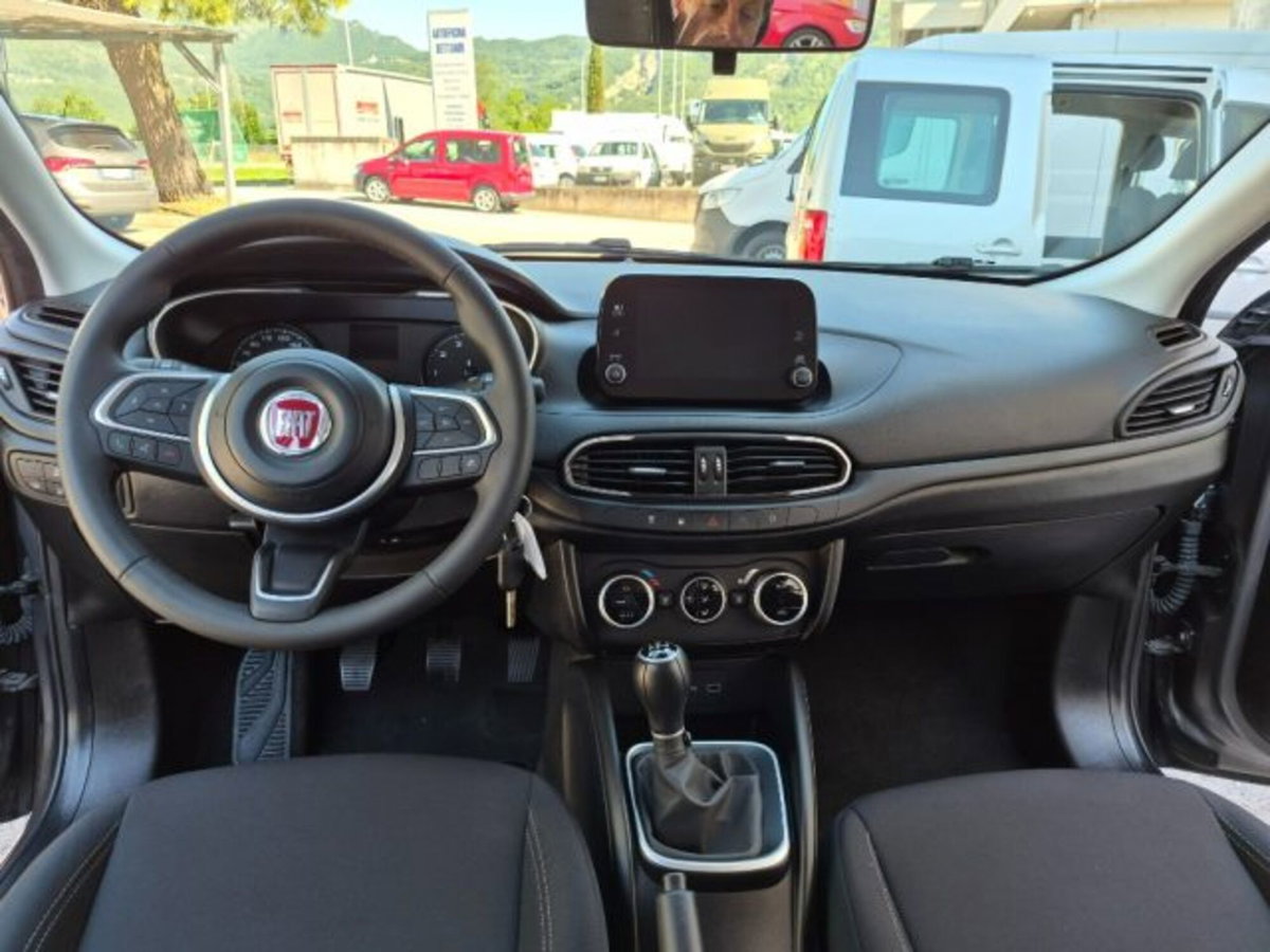 Fiat Tipo Station Wagon Tipo SW 1.0 t3 Cross 100cv (17)