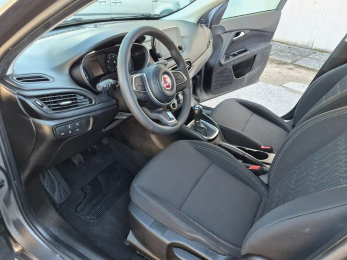 Fiat Tipo Station Wagon Tipo SW 1.0 t3 Cross 100cv (9)