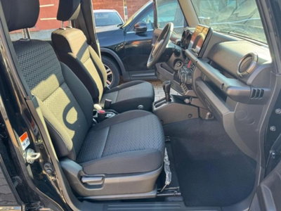 Suzuki Jimny 1.5 5MT Top (16)