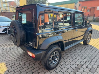 Suzuki Jimny 1.5 5MT Top (3)