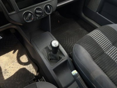 Volkswagen Polo 1.2/70CV 12V 5p. Comfortline (11)
