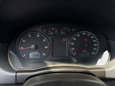 Volkswagen Polo 1.2/70CV 12V 5p. Comfortline (9)
