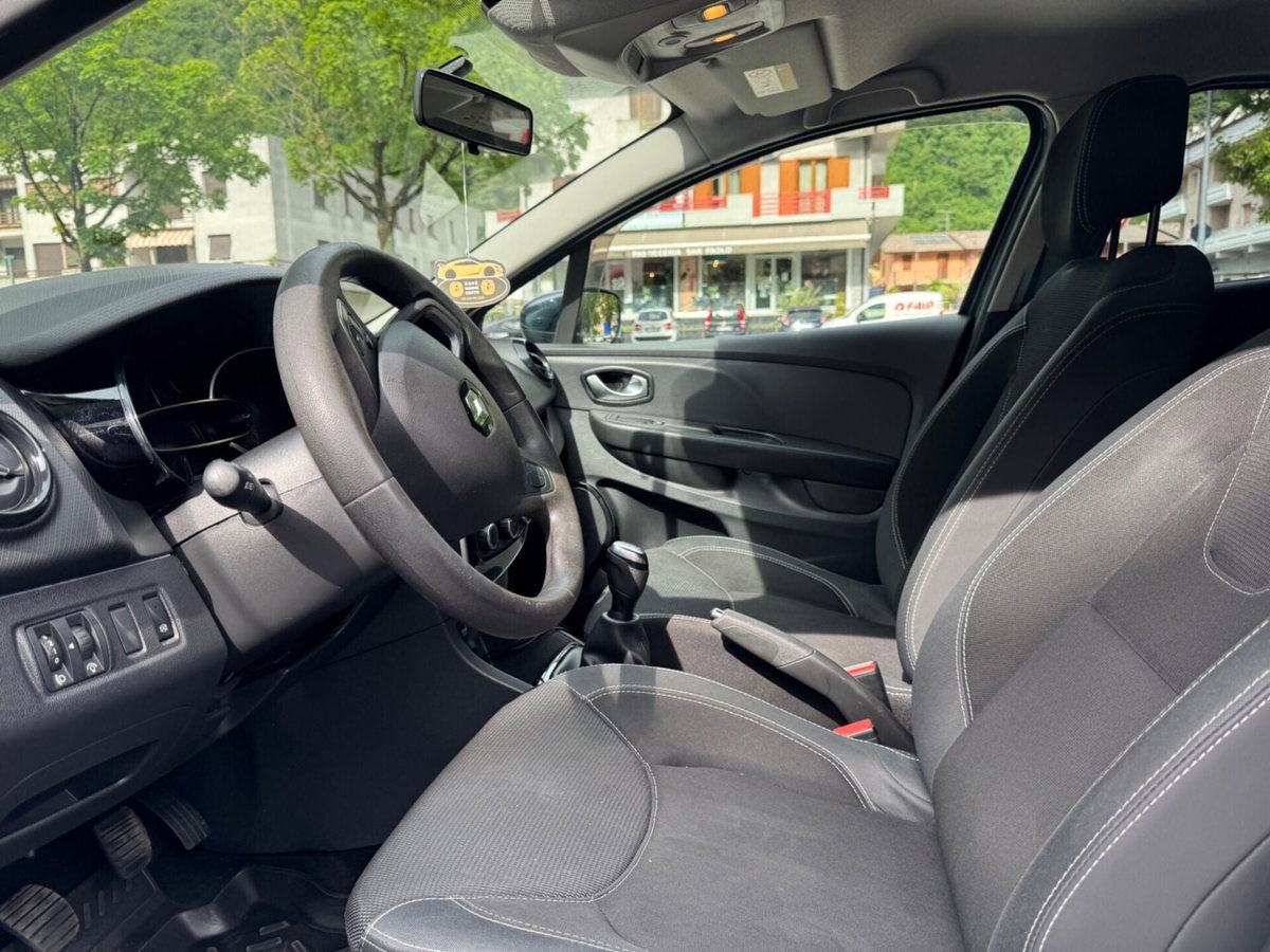 Renault Clio dCi 8V 75 CV Start&Stop 5 porte Energy Duel (12)