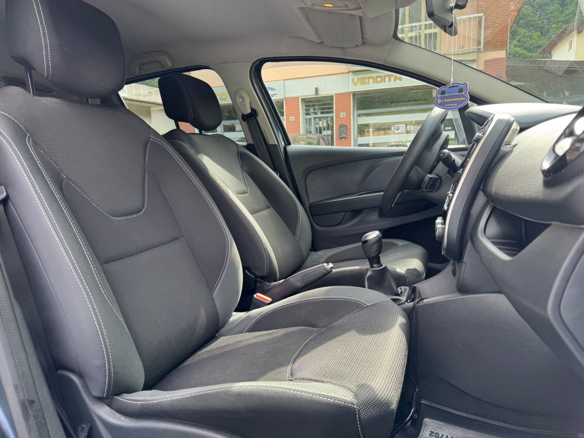 Renault Clio dCi 8V 75 CV Start&Stop 5 porte Energy Duel (15)