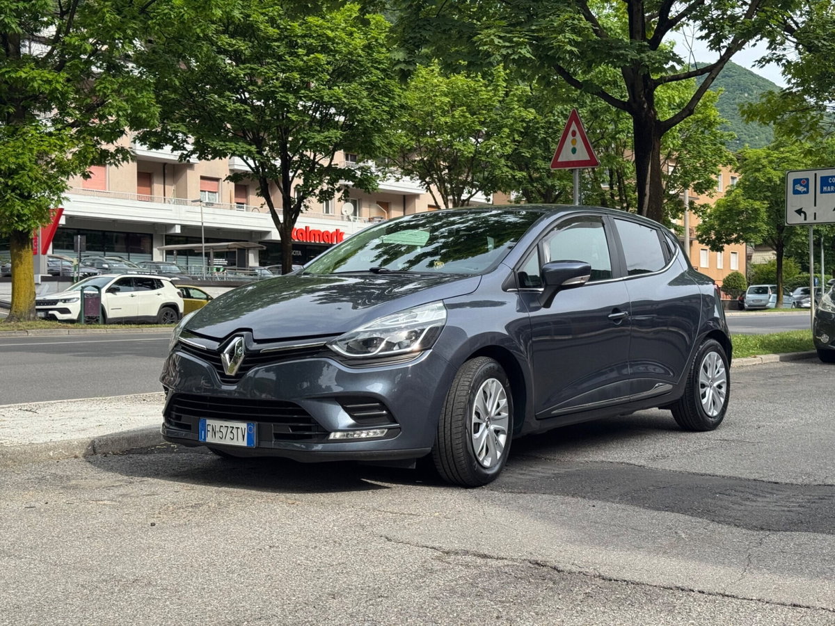 Renault Clio dCi 8V 75 CV Start&Stop 5 porte Energy Duel (3)
