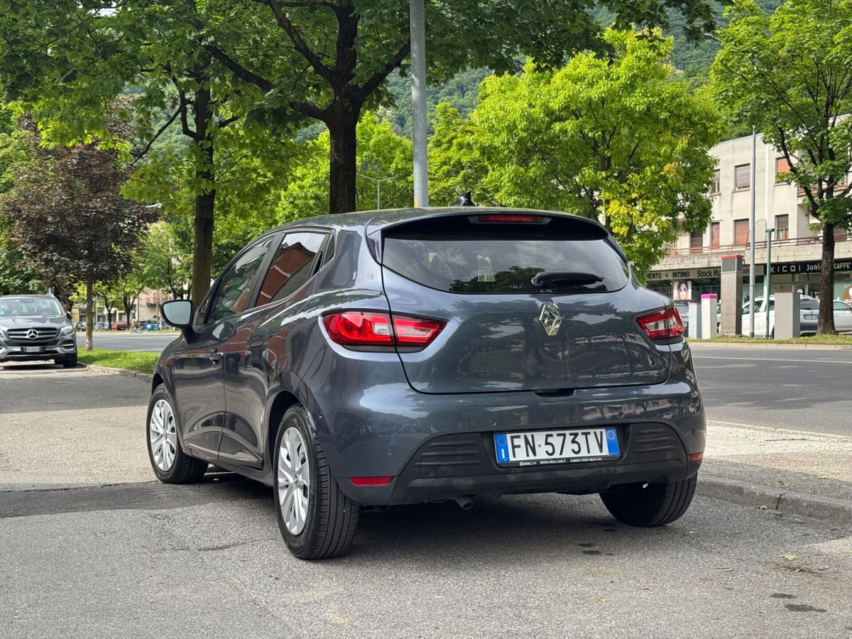 Renault Clio dCi 8V 75 CV Start&Stop 5 porte Energy Duel (5)