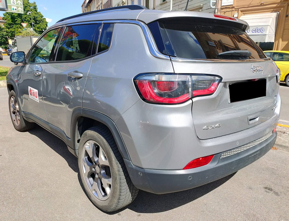 Jeep Compass 2.0 Multijet II aut. 4WD Limited (7)