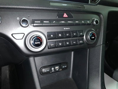 Kia Sportage 1.7 CRDI 2WD GT Line (16)