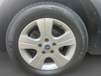 Fiat Sedici 1.9 MJT 4x4 Dynamic (15)