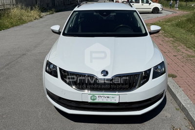 Skoda Octavia Station Wagon 1.4 TSI DSG Wagon Ambition G-Tec (2)