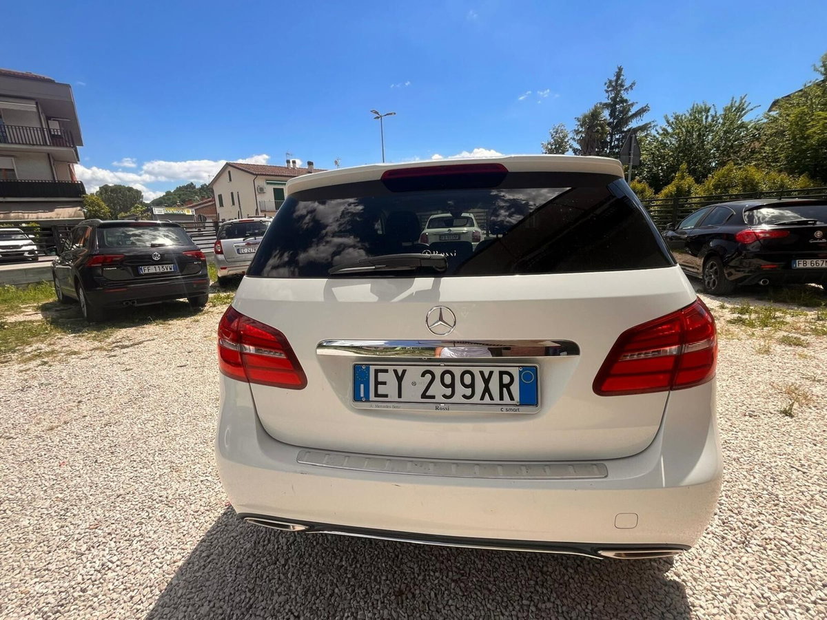 Mercedes-Benz Classe B 180 CDI Automatic Executive (12)