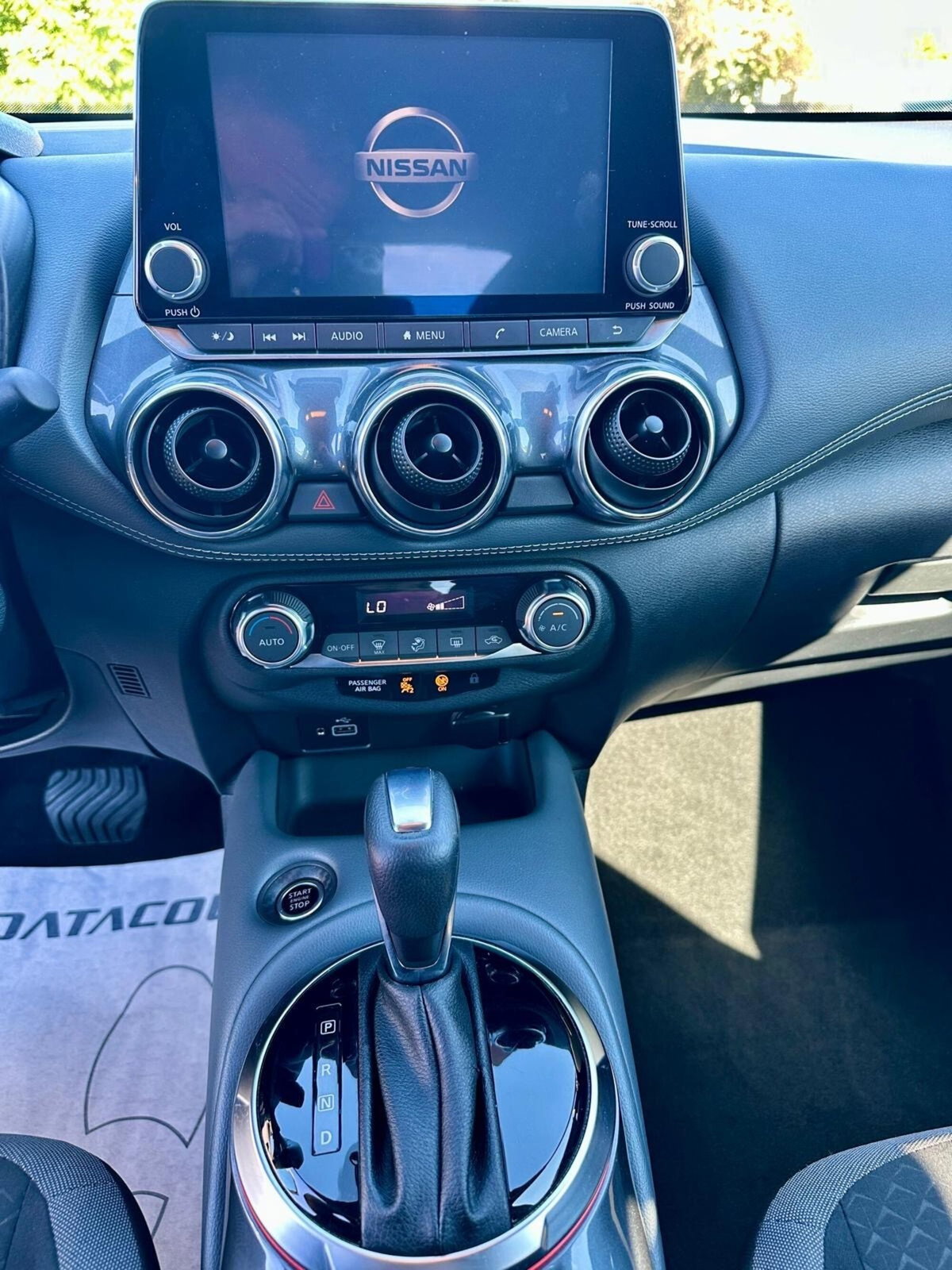 Nissan Juke 1.0 DIG-T 117 CV DCT N-Connecta (16)
