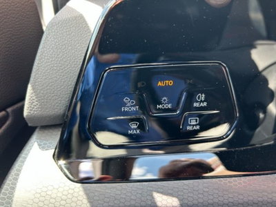 Volkswagen Golf 2.0 TSI GTI DSG (15)