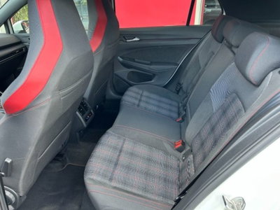 Volkswagen Golf 2.0 TSI GTI DSG (6)
