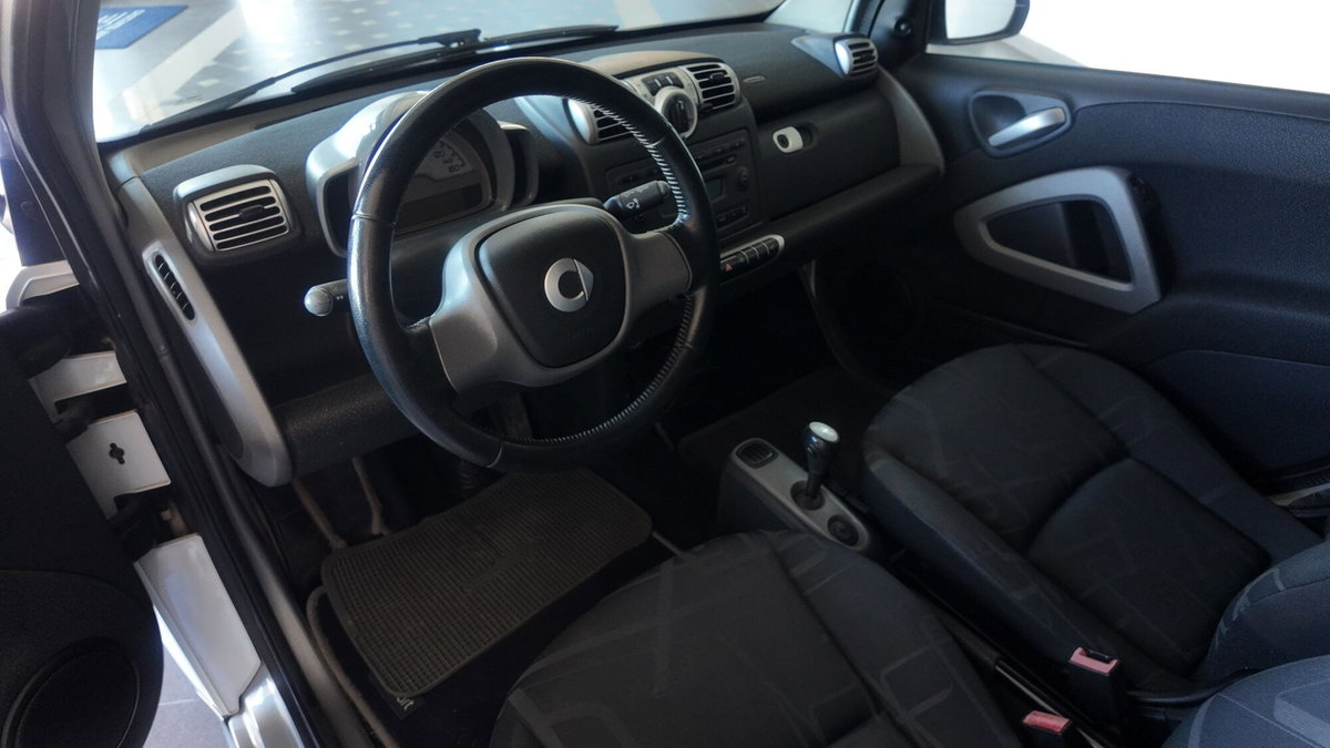 smart Fortwo 800 33 kW coupé passion cdi (8)