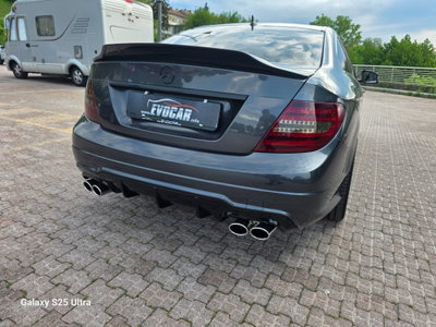 Mercedes-Benz Classe C Coupé 220 d Coupé Premium (17)