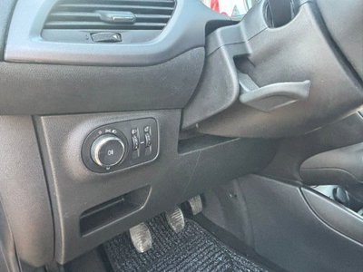 Opel Corsa 1.4 90CV GPL Tech 5 porte n-Joy (3)