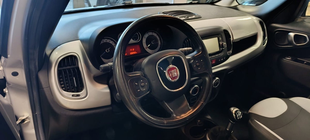 Fiat 500L 1.3 Multijet 95 CV Business (9)
