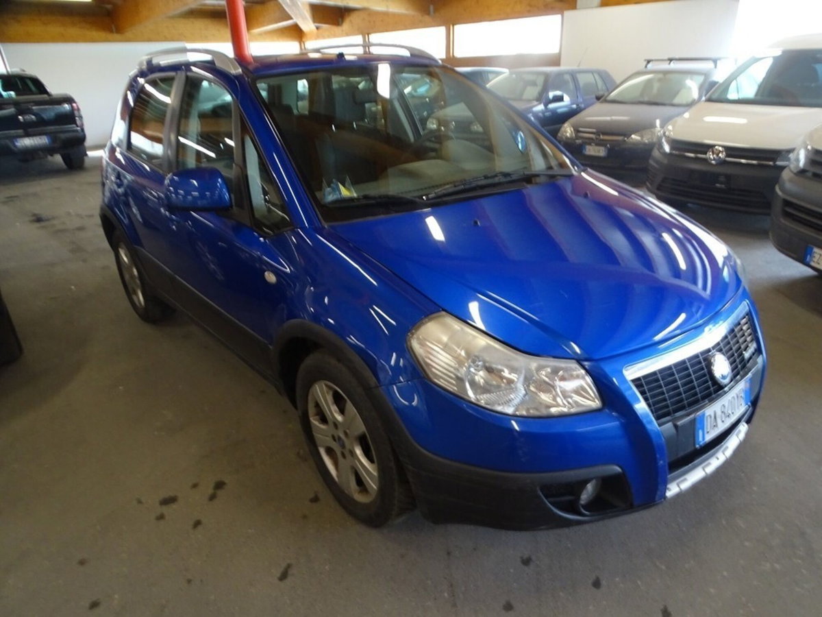 Fiat Sedici 1.9 MJT 4x4 Emotion (2)