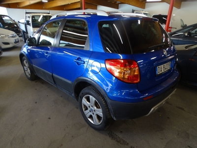Fiat Sedici 1.9 MJT 4x4 Emotion (4)