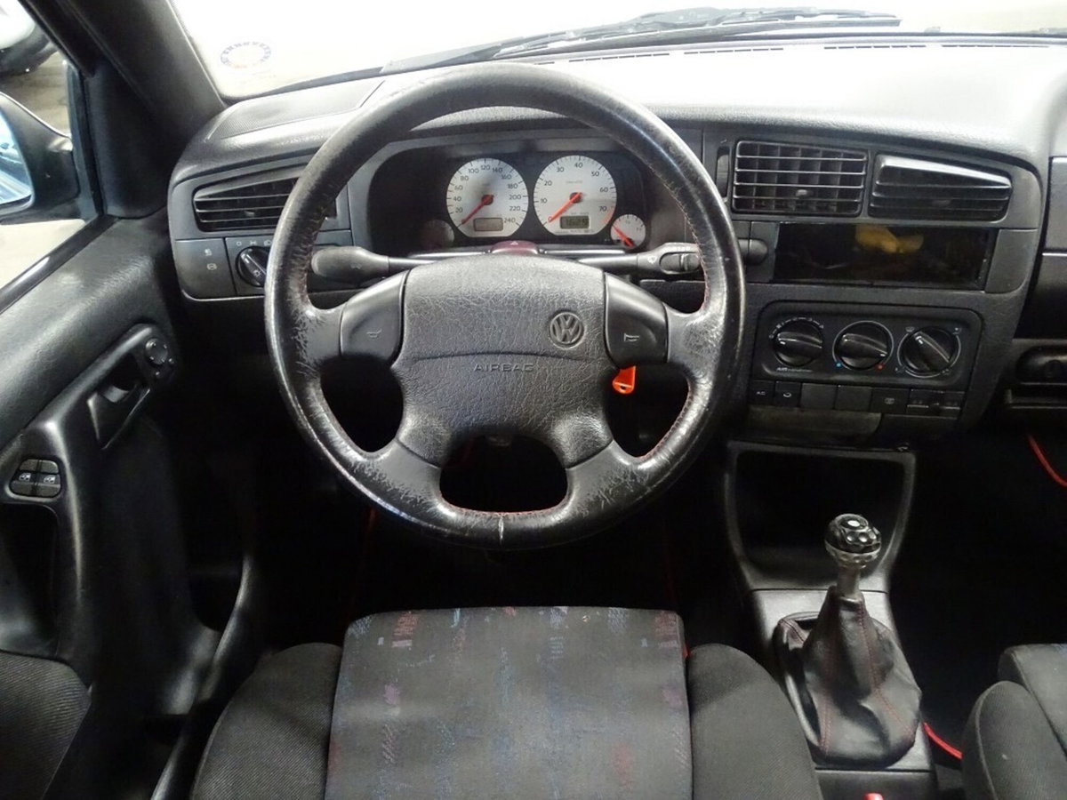 Volkswagen Golf 2.0 16V cat 3 porte GTI (12)