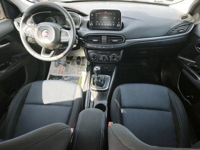 Fiat Tipo Station Wagon Tipo 1.4 T-Jet 120CV GPL SW Lounge (5)