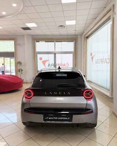 Lancia Ypsilon 1.2 mhev Edizione Cassina e-dct (3)