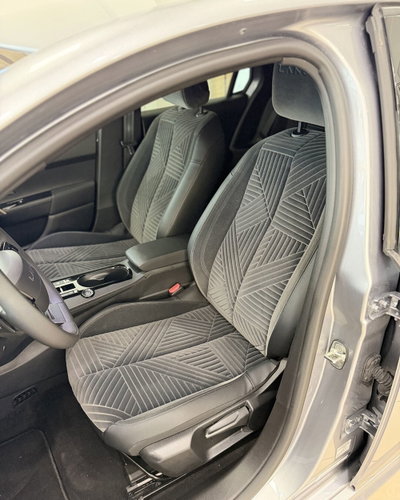 Lancia Ypsilon 1.2 mhev Edizione Cassina e-dct (6)