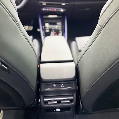 Audi Q3 Sportback 35 TDI quattro S tronic S line edition (13)