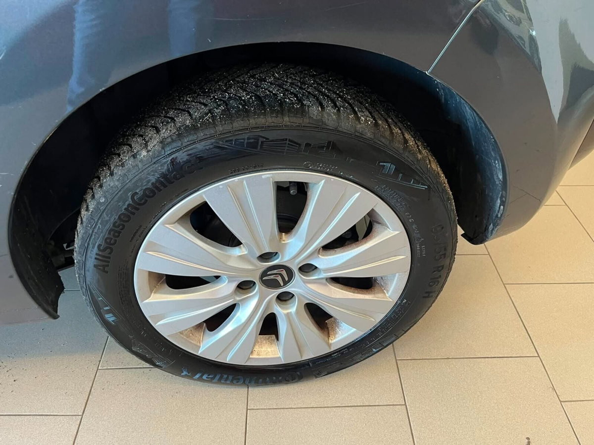 Citroen C3 Picasso PureTech 110 Exclusive (11)