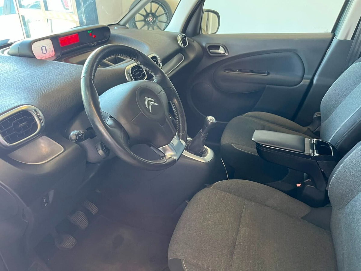 Citroen C3 Picasso PureTech 110 Exclusive (7)