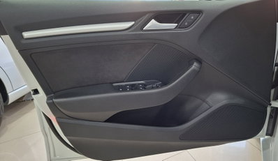 Audi A3 Sportback 2.0 TDI Attraction (14)