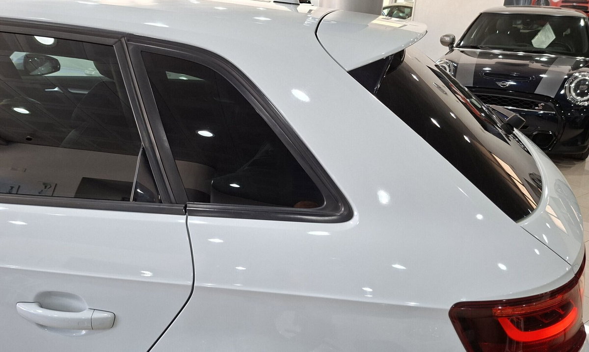 Audi A3 Sportback 2.0 TDI Attraction (7)